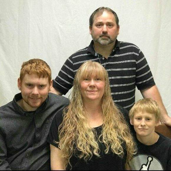 Meet your Posher, Pauline - Picture 1 of 1